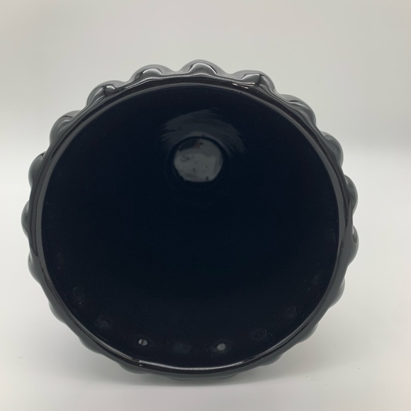Vtg. Haeger Floral Black Glass Vase 10” Flared Shape With Scalloped Rim & Base - Picture 7 of 11